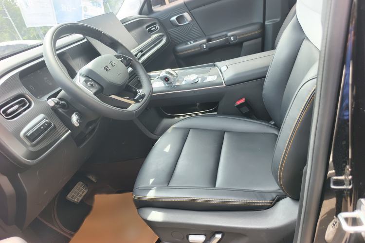 Used BAIC Off-Road BJ30 2024 1.5T Light Wilderness Pro Edition Interior 2