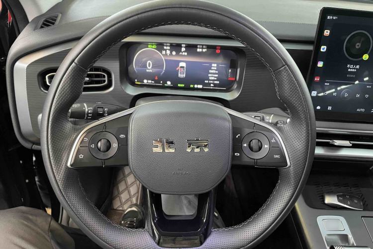 Used BAIC Off-Road BJ30 2024 1.5T Magic Electric Drive Advanced Version Interior 6