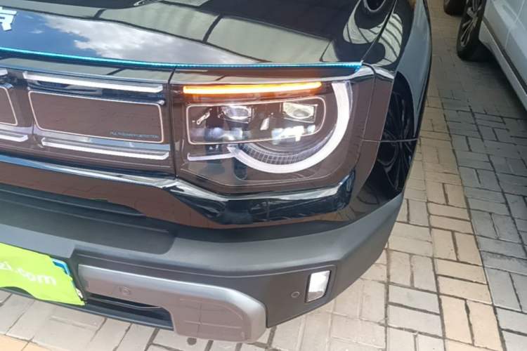 Used BAIC Off-Road BJ30 2024 1.5T Magic Electric Drive Advanced Version Left Front Headlight