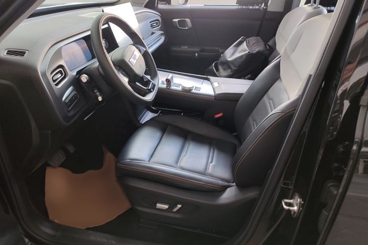 Used BAIC Off-Road BJ30 2024 1.5T Magic Electric Drive Standard Edition Left Front Seat