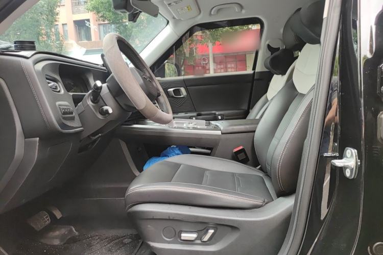 Used BAIC Off-Road BJ30 2024 1.5T Magic Electric Drive Advanced Version Left Front Seat