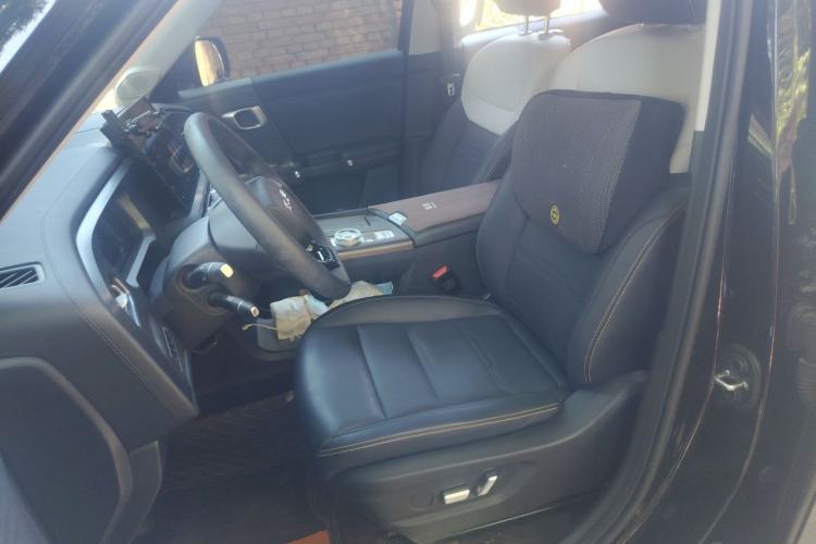 Used BAIC Off-Road BJ30 2024 1.5T Magic Electric Drive Advanced Version Left Front Seat