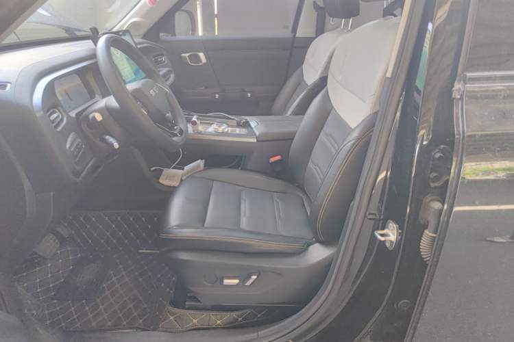 Used BAIC Off-Road BJ30 2024 1.5T Magic Electric Drive Advanced Version Left Front Seat