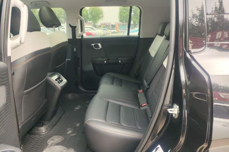 Used BAIC Off-Road BJ30 2024 1.5T Magic Electric Drive Advanced Version Left Rear Seat