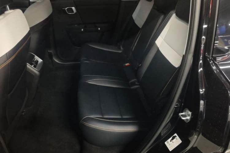 Used BAIC Off-Road BJ30 2024 1.5T Light Wilderness Pro Edition Left Rear Seat