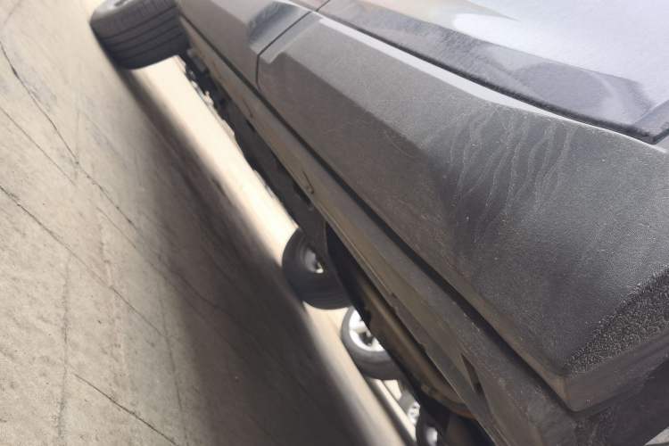 Used BAIC Off-Road BJ30 2024 1.5T Magic Electric Drive Advanced Version Left Side Sill
