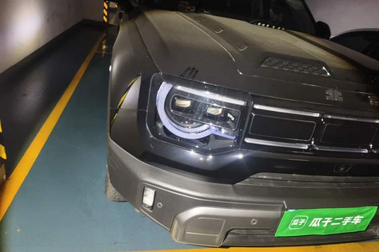 Used BAIC Off-Road BJ30 2024 1.5T Magic Electric Drive Advanced Version Right Front Headlight