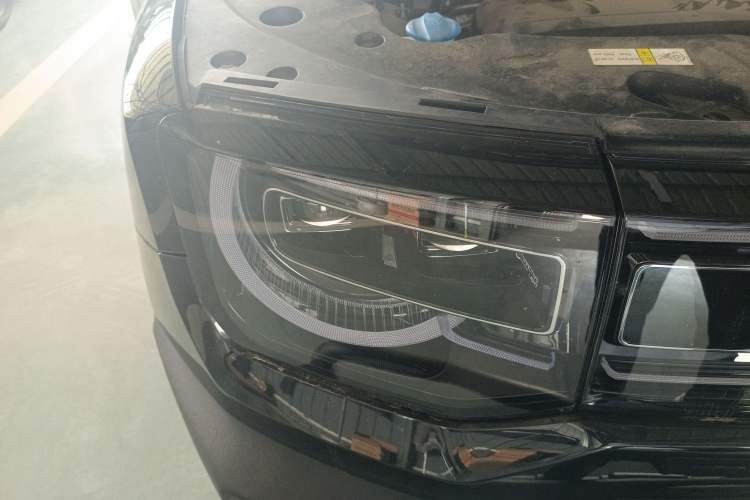 Used BAIC Off-Road BJ30 2024 1.5T Magic Electric Drive Advanced Version Right Front Headlight