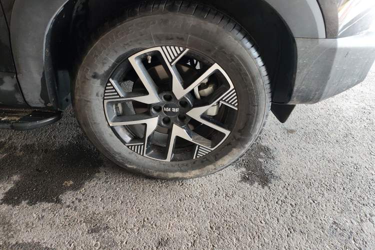 Used BAIC Off-Road BJ30 2024 1.5T Light Wilderness Pro Edition Right Front Wheel Hub