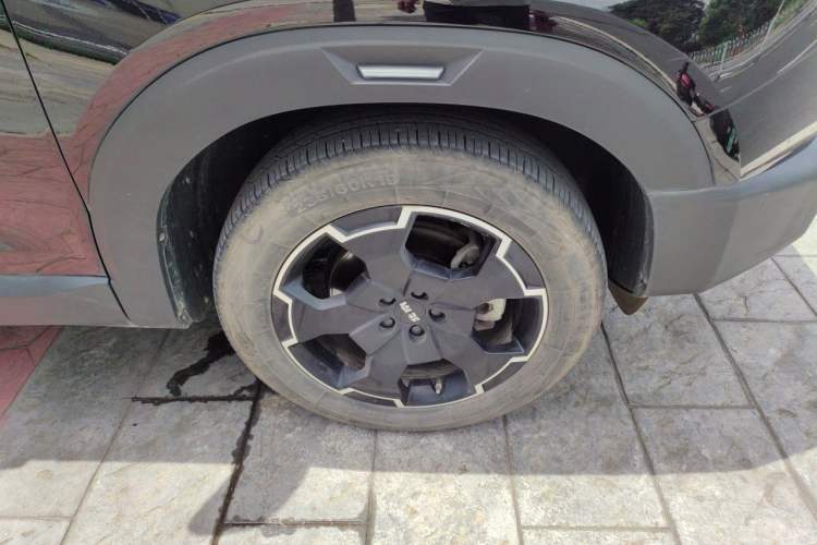 Used BAIC Off-Road BJ30 2024 1.5T Magic Electric Drive Advanced Version Right Front Wheel Hub