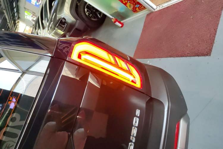 Used BAIC Off-Road BJ30 2024 1.5T Magic Electric Drive Standard Edition Right Rear Taillight