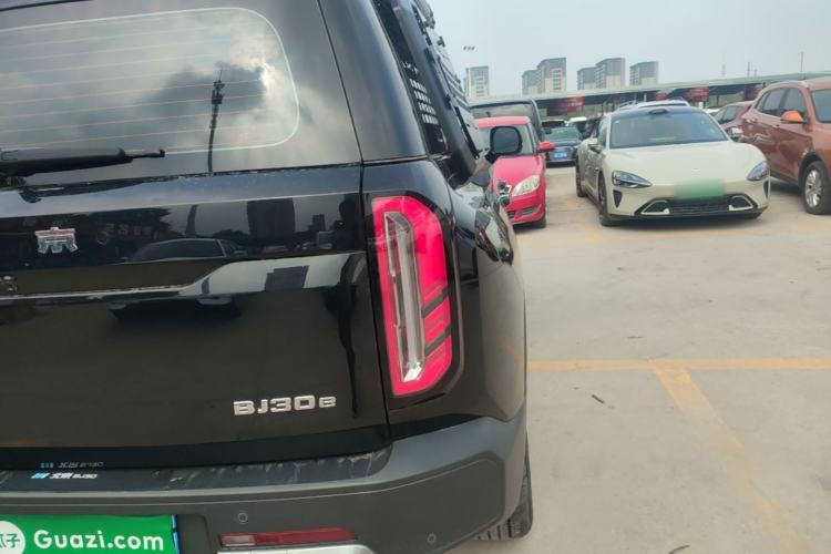 Used BAIC Off-Road BJ30 2024 1.5T Magic Electric Drive Advanced Version Right Rear Taillight
