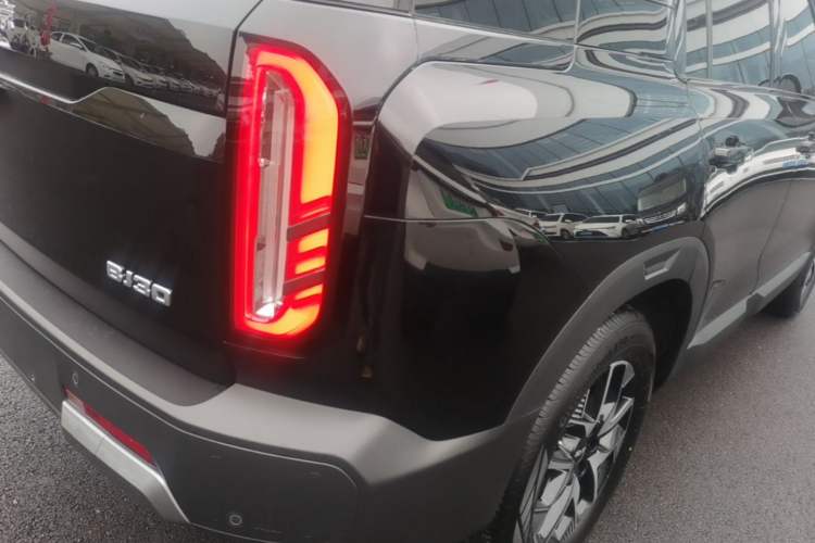 Used BAIC Off-Road BJ30 2024 1.5T Light Wilderness Pro Edition Right Rear Taillight