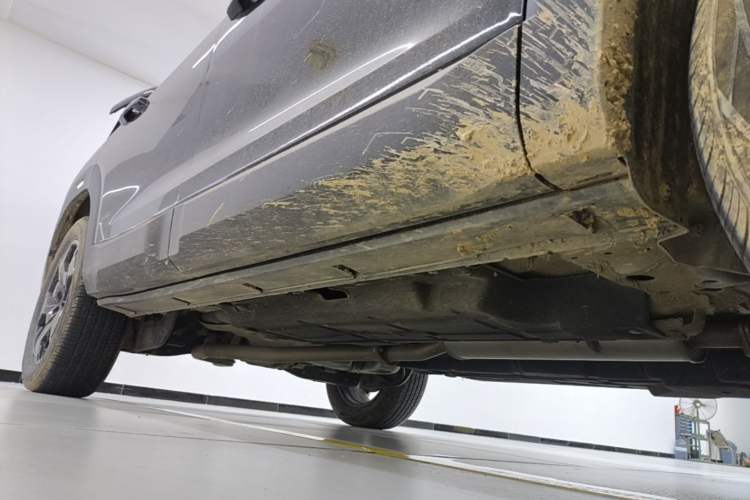 Used BAIC Off-Road BJ30 2024 1.5T Magic Electric Drive Advanced Version Right Side Sill