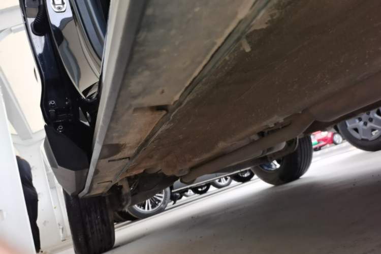 Used BAIC Off-Road BJ30 2024 1.5T Light Wilderness Pro Edition Right Side Sill
