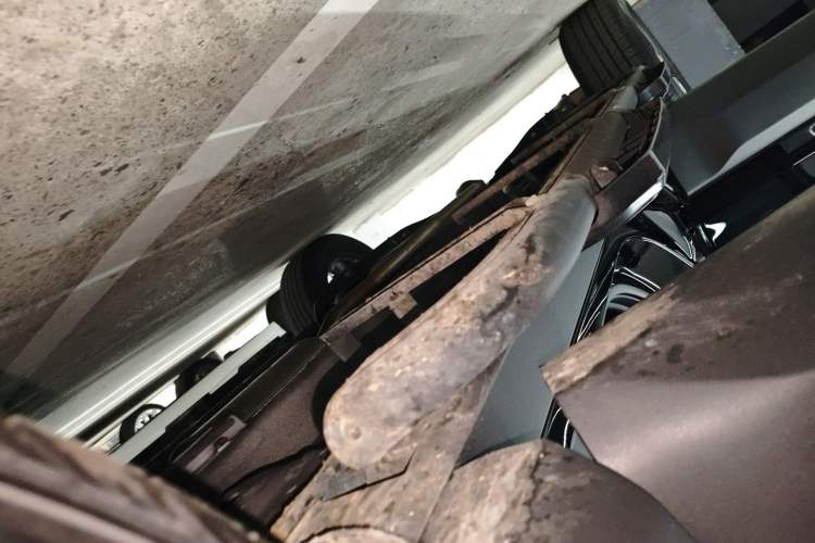 Used BAIC Off-Road BJ30 2024 1.5T Light Wilderness Pro Edition Right Side Sill