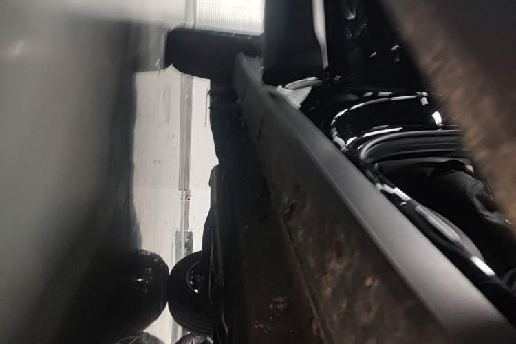 Used BAIC Off-Road BJ30 2024 1.5T Magic Electric Drive Standard Edition Right Side Sill