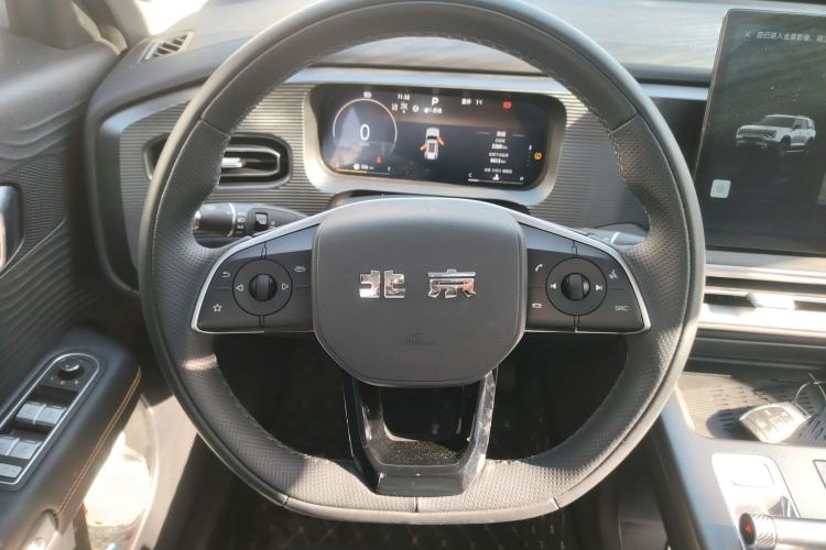Used BAIC Off-Road BJ30 2024 1.5T Light Wilderness Pro Edition Steering Wheel