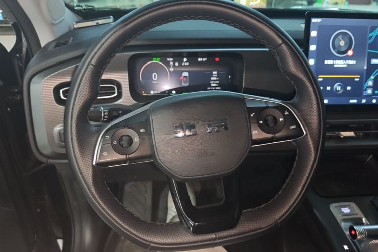 Used BAIC Off-Road BJ30 2024 1.5T Magic Electric Drive Advanced Version Steering Wheel