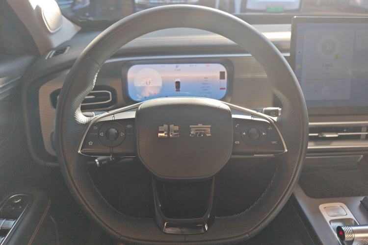 Used BAIC Off-Road BJ30 2024 1.5T Magic Electric Drive Advanced Version Steering Wheel