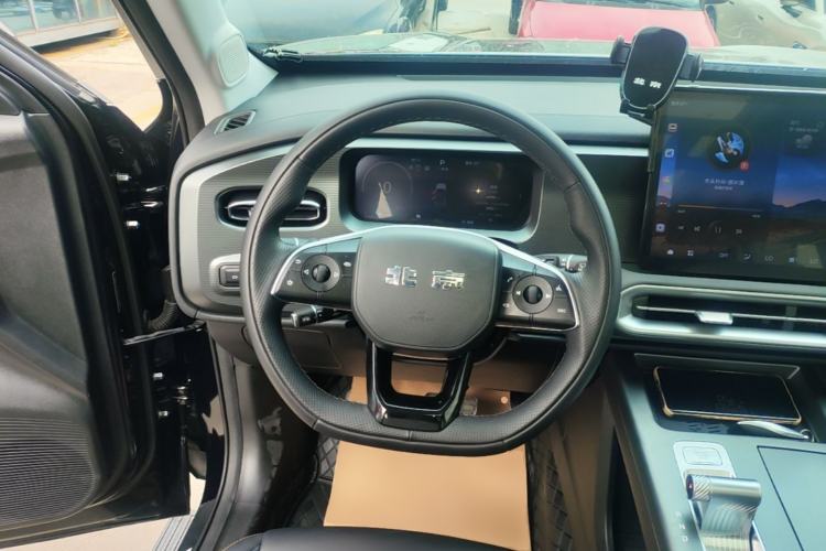 Used BAIC Off-Road BJ30 2024 1.5T Magic Electric Drive Advanced Version Steering Wheel