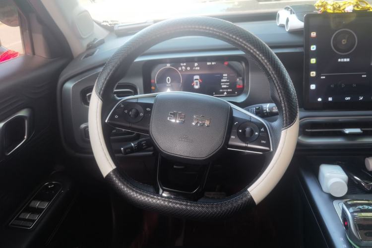 Used BAIC Off-Road BJ30 2024 1.5T Light Wilderness Pro Edition Steering Wheel