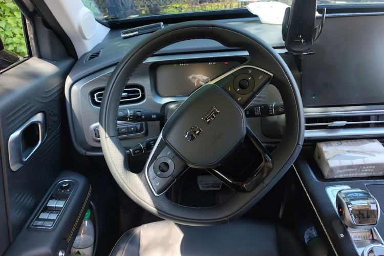 Used BAIC Off-Road BJ30 2024 1.5T Light Wilderness Pro Edition Steering Wheel