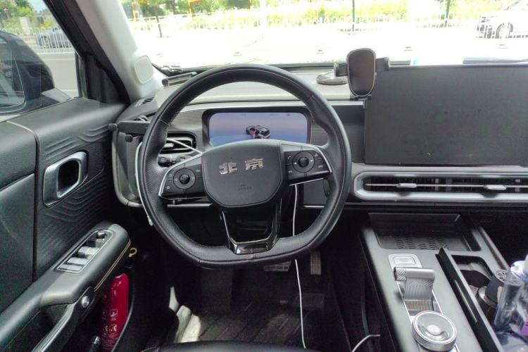 Used BAIC Off-Road BJ30 2024 1.5T Magic Electric Drive Advanced Version Steering Wheel