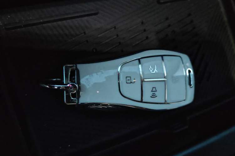 Used BAIC Off-Road BJ30 2024 1.5T Magic Electric Drive Advanced Version Vehicle Key