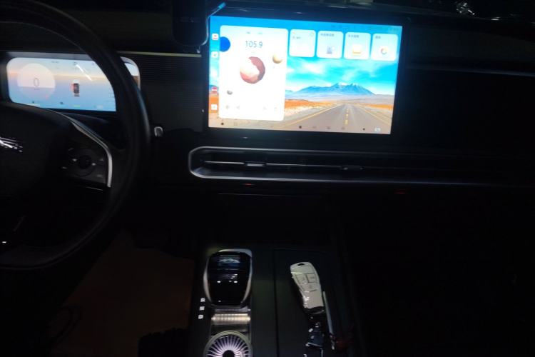Used BAIC Off-Road BJ30 2024 1.5T Magic Electric Drive Advanced Version Audio And AC Panel