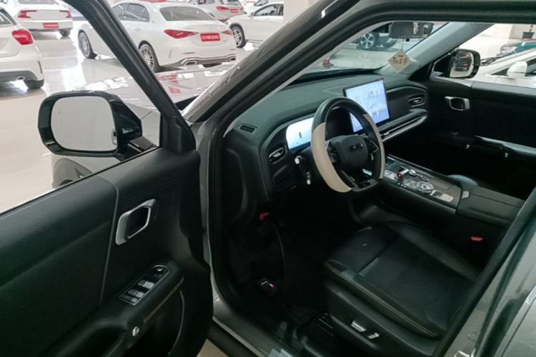 Used BAIC Off-Road BJ30 2024 1.5T Magic Electric Drive Advanced Version Driver Seat