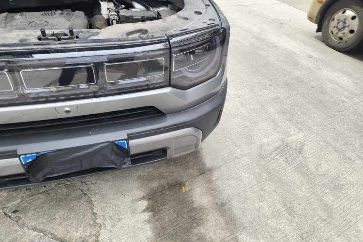 Used BAIC Off-Road BJ30 2024 1.5T Light Wilderness Pro Edition Engine Bay Left