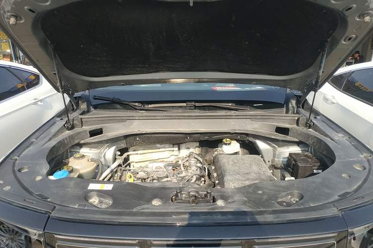 Used BAIC Off-Road BJ30 2024 1.5T Magic Electric Drive Advanced Version Engine Bay