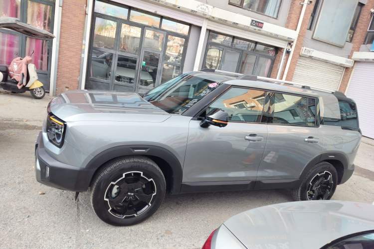 Used BAIC Off-Road BJ30 2024 1.5T Magic Electric Drive Advanced Version Exterior 3