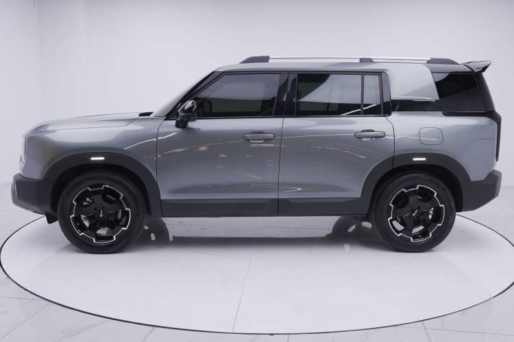 Used BAIC Off-Road BJ30 2024 1.5T Magic Electric Drive Advanced Version Exterior 3
