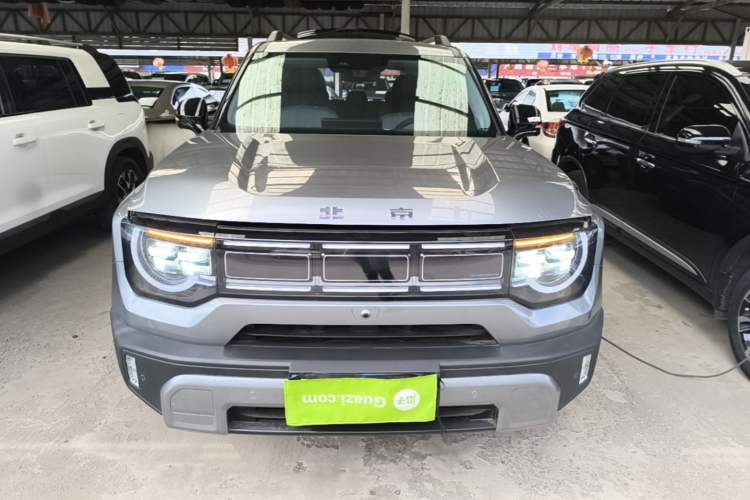 Used BAIC Off-Road BJ30 2024 1.5T Magic Electric Drive Advanced Version Front