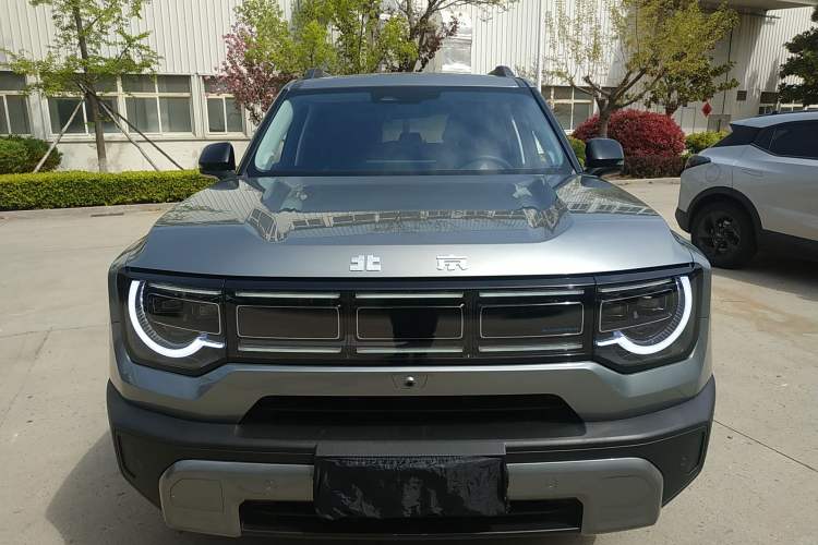 Used BAIC Off-Road BJ30 2024 1.5T Light Wilderness Pro Edition Front