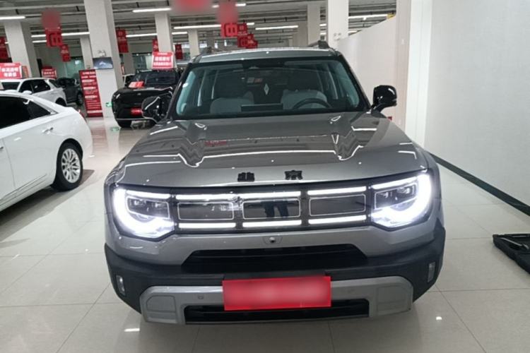Used BAIC Off-Road BJ30 2024 1.5T Magic Electric Drive Advanced Version Front