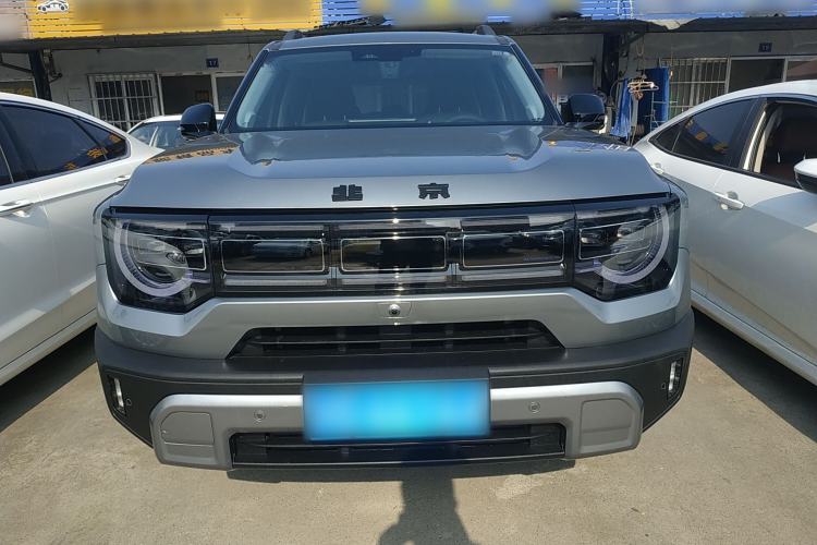 Used BAIC Off-Road BJ30 2024 1.5T Magic Electric Drive Advanced Version Front