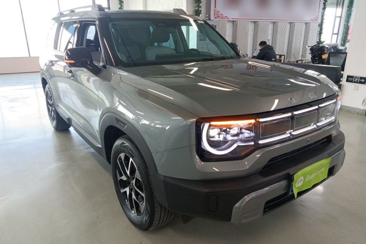 Used BAIC Off-Road BJ30 2024 1.5T Light Wilderness Pro Edition Front Right 45 Deg
