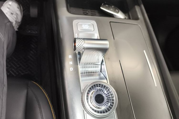 Used BAIC Off-Road BJ30 2024 1.5T Magic Electric Drive Advanced Version Gear Lever