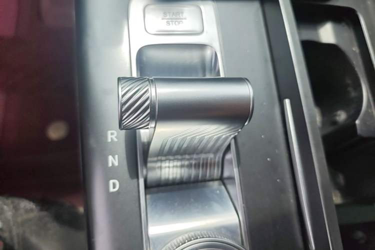 Used BAIC Off-Road BJ30 2024 1.5T Magic Electric Drive Advanced Version Gear Lever