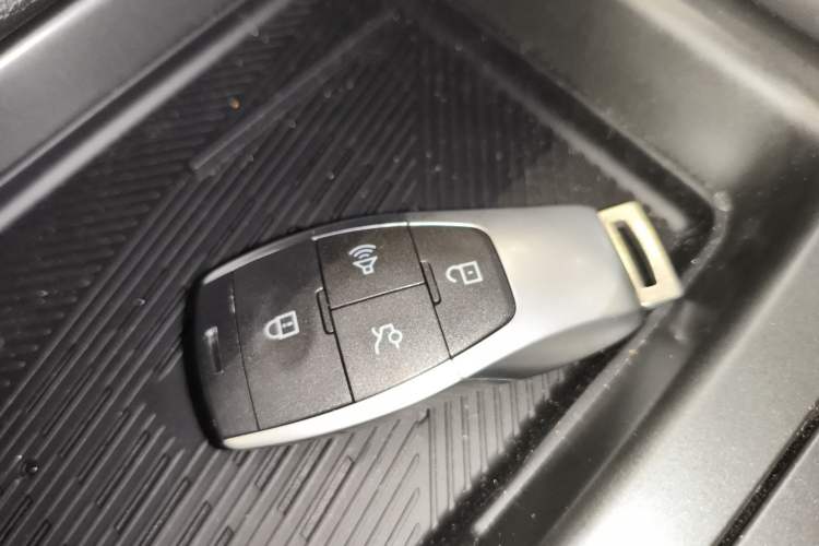 Used BAIC Off-Road BJ30 2024 1.5T Magic Electric Drive Advanced Version Interior 1