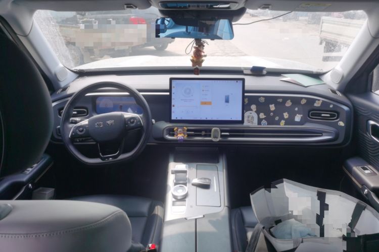 Used BAIC Off-Road BJ30 2024 1.5T Magic Electric Drive Advanced Version Interior 2