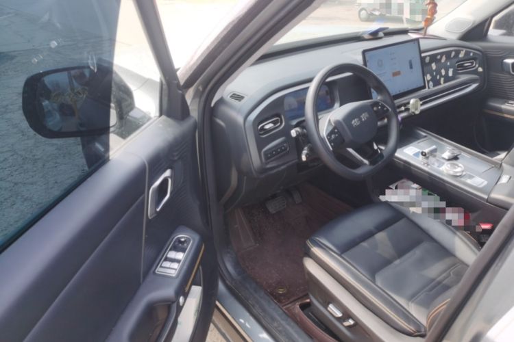 Used BAIC Off-Road BJ30 2024 1.5T Magic Electric Drive Advanced Version Interior 3