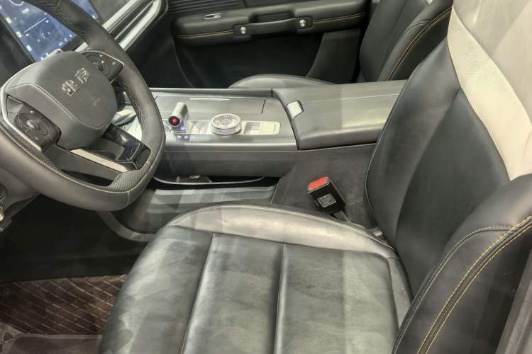 Used BAIC Off-Road BJ30 2024 1.5T Light Wilderness Pro Edition Interior 9