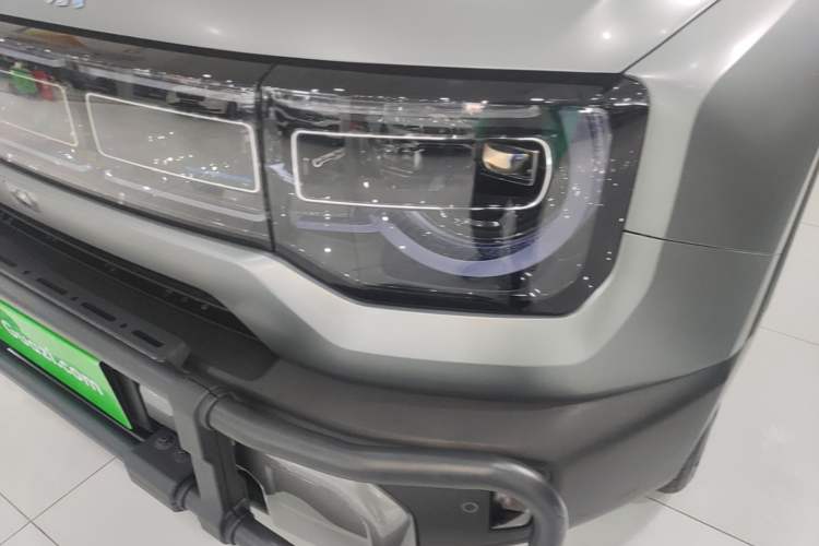 Used BAIC Off-Road BJ30 2024 1.5T Magic Electric Drive Advanced Version Left Front Headlight
