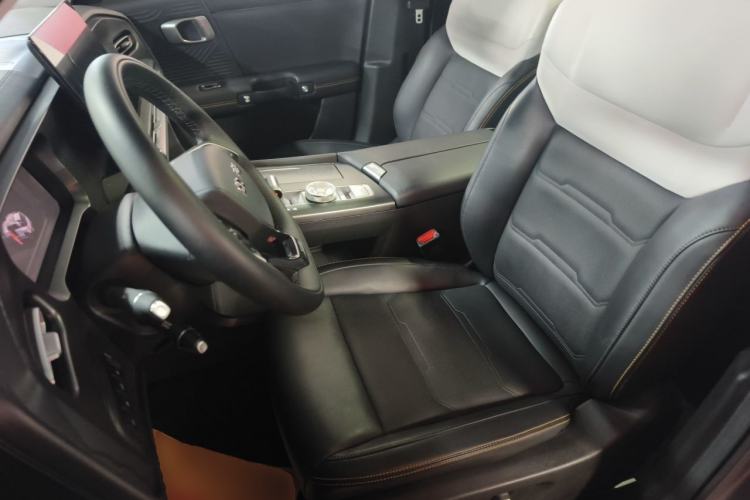 Used BAIC Off-Road BJ30 2024 1.5T Magic Electric Drive Advanced Version Left Front Seat