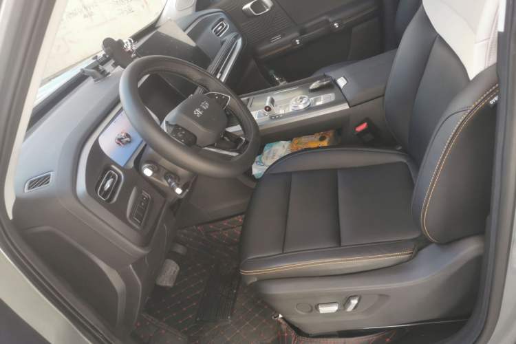 Used BAIC Off-Road BJ30 2024 1.5T Light Wilderness Pro Edition Left Front Seat