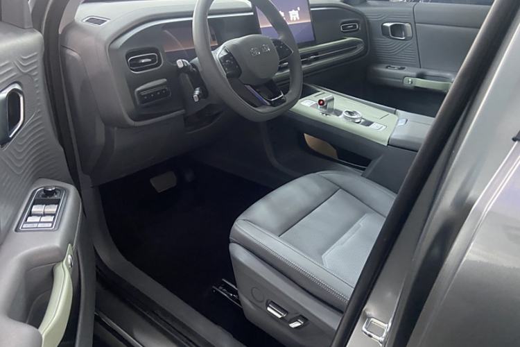 Used BAIC Off-Road BJ30 2024 1.5T Magic Electric Drive Advanced Version Left Front Seat